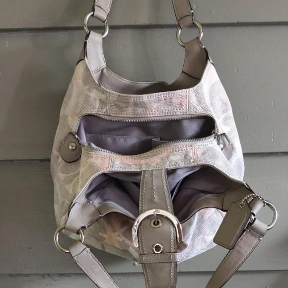 Coach Pink and Gray Shoulder Bag with Slouchy Hobo Design - Picture 5 of 8